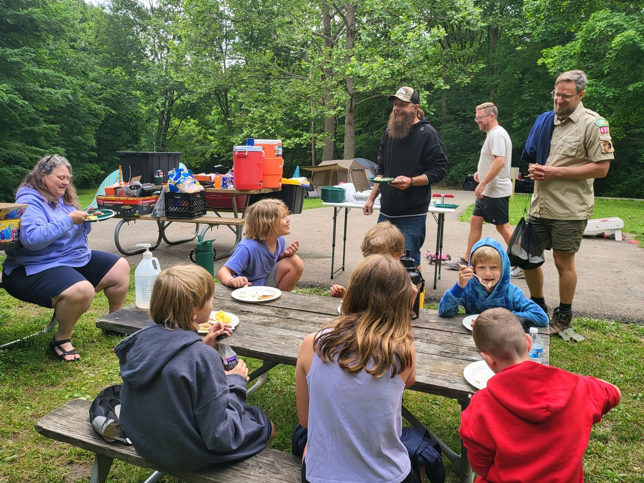 Scouts doing community service